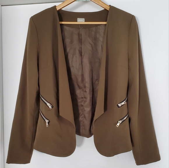 Flowy Blazer-style Jacket - Picture 4 of 4